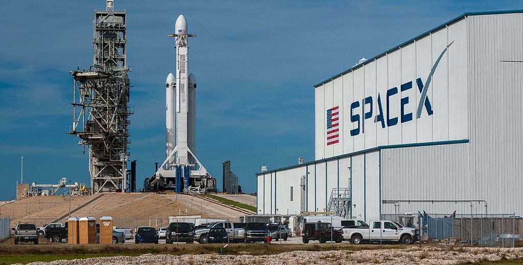 SpaceX首度伸出并购之手：涉足超小型卫星赛道，能解星链规模之忧？ - 1