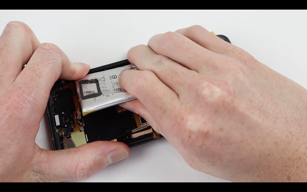 Apple 公布自助维修计划，动手之前先看看我是怎么修手机的 - 15