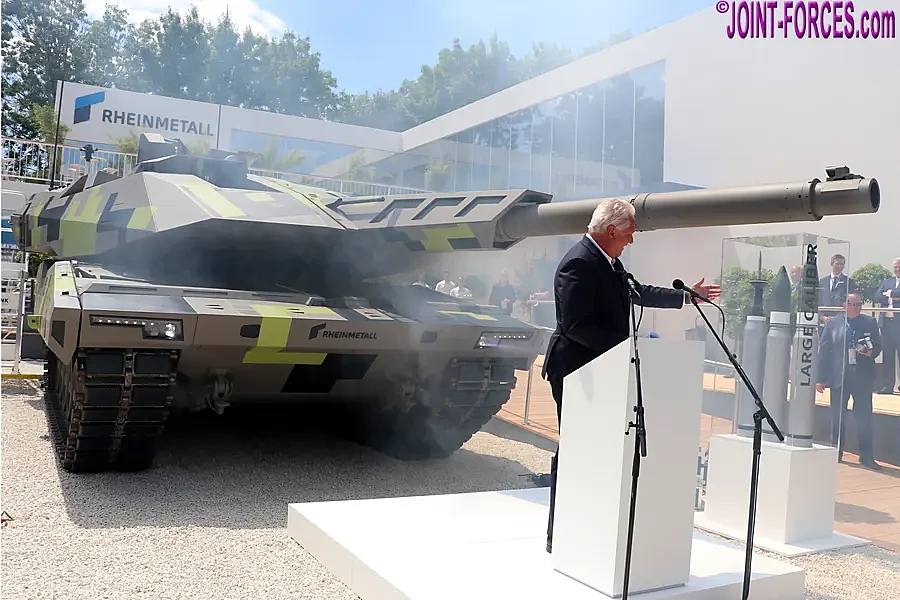 融合了杀伤力和机动性，Rheinmetall新一代主战坦克概念车展出 - 6