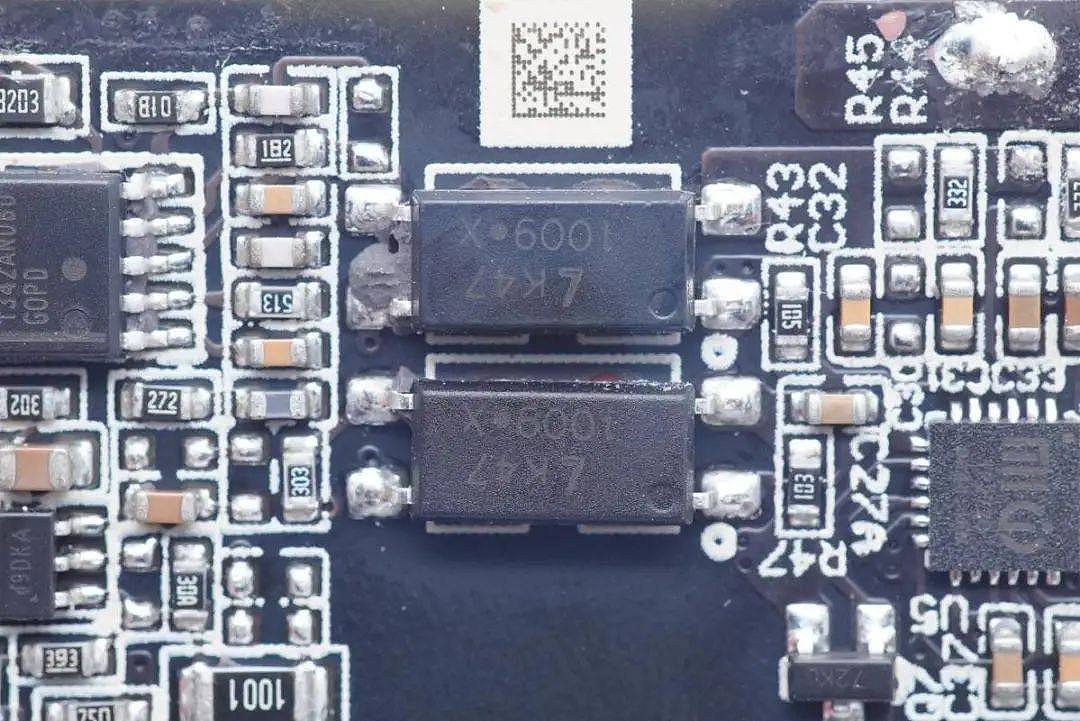 拆解报告：Redmi Note 11 Pro+标配120W充电器MDY-12-ED-充电头网