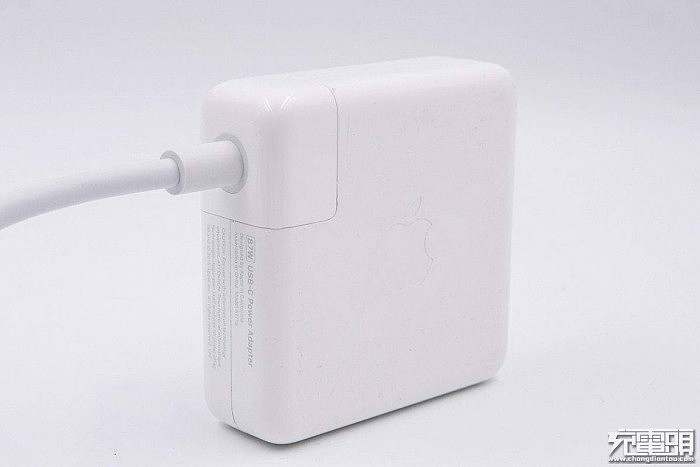 摸底苹果35W双口充电器全球售价：香港最便宜，最贵竟达569元 - 12