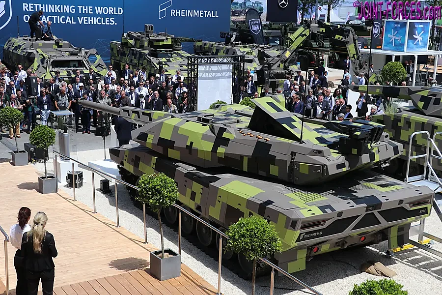 融合了杀伤力和机动性，Rheinmetall新一代主战坦克概念车展出 - 2