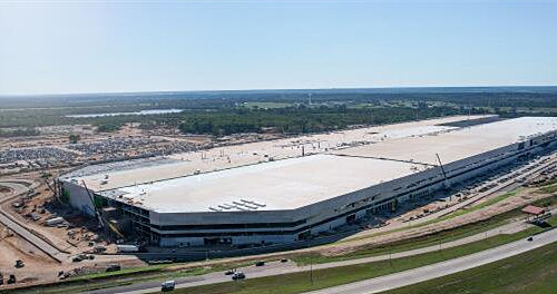 特斯拉得克萨斯超级工厂即将投产 马斯克宣布年初举行开业派对 - 1