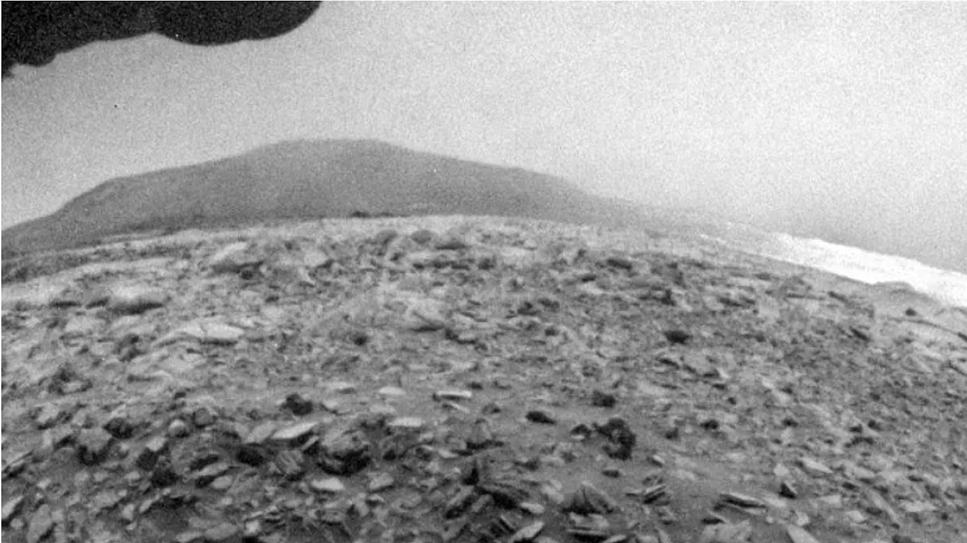 “好奇号”分享火星最新动图：尘埃云让天空变得昏暗 - 1