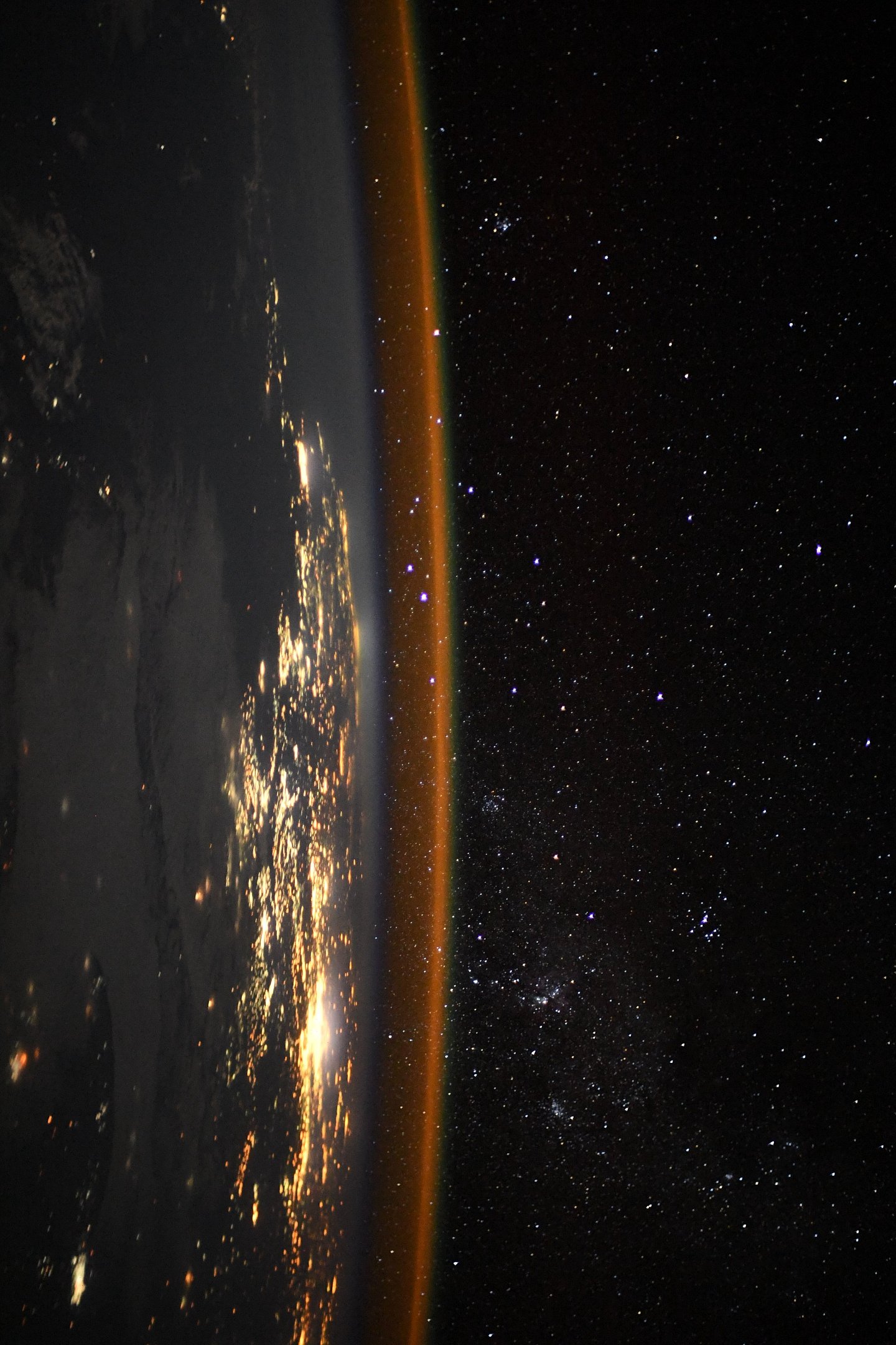 空间站宇航员Thomas Pesquet再次分享了一张算得上摄影作品的地球图像 - 1