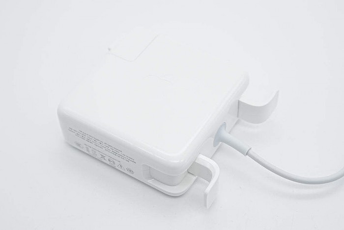 拆解报告：Apple苹果60W MagSafe 2充电器A1435 - 10