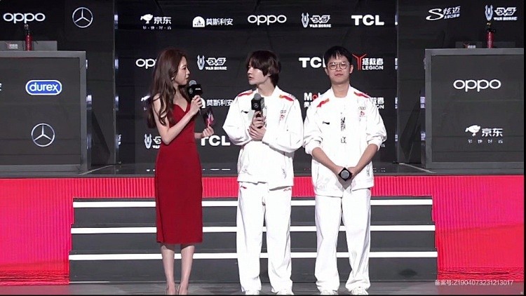 WBG赛后采访Crisp&Xiaohao：第五把失误减少了，然后就赢了 - 1