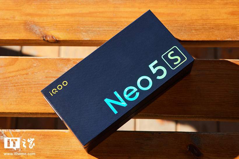 【IT之家评测室】iQOO Neo5S 深度体验：小“S”，大升级 - 1
