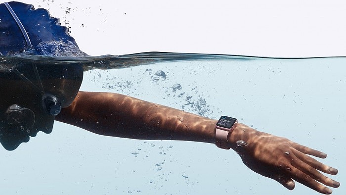 49027-95927-Apple-Watch-Swimming-xl.jpg