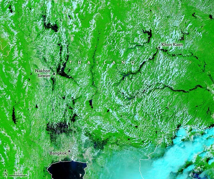 新卫星图展示泰国季风洪水所带来的巨大影响 - 2