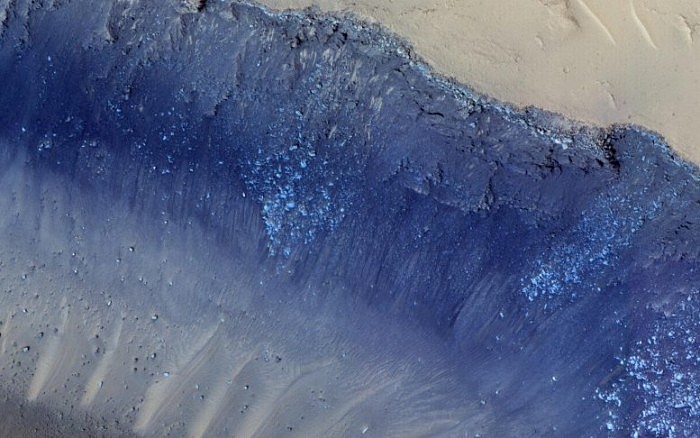 Marsquakes-at-Cerberus-Fossae-777x486.jpg
