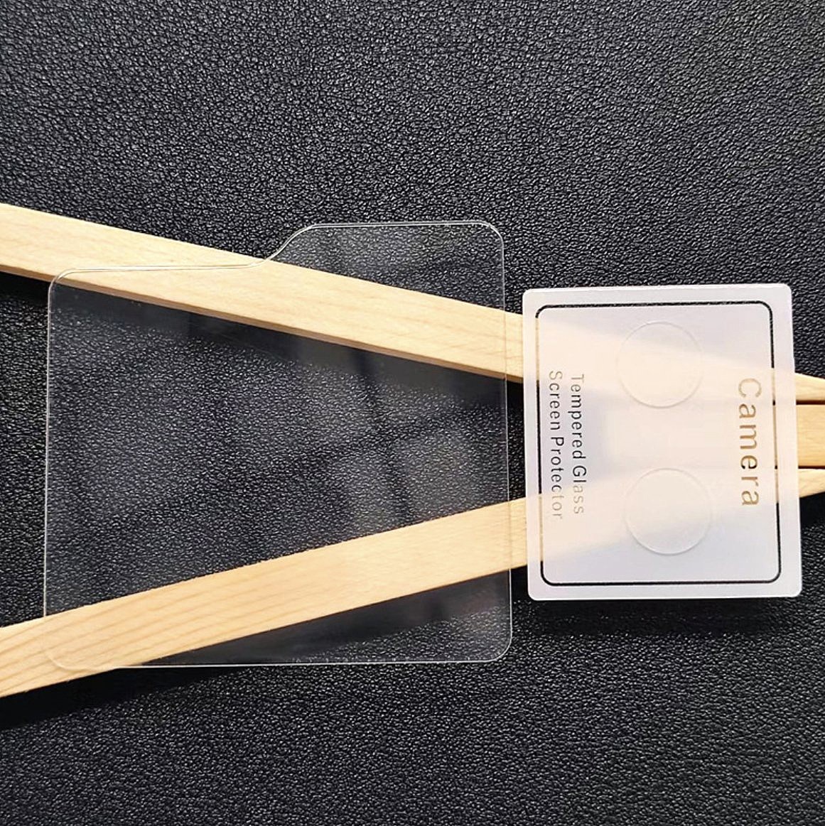 三星 Galaxy Z Flip 5 手机外屏贴膜曝光，确认“文件夹”造型 - 5