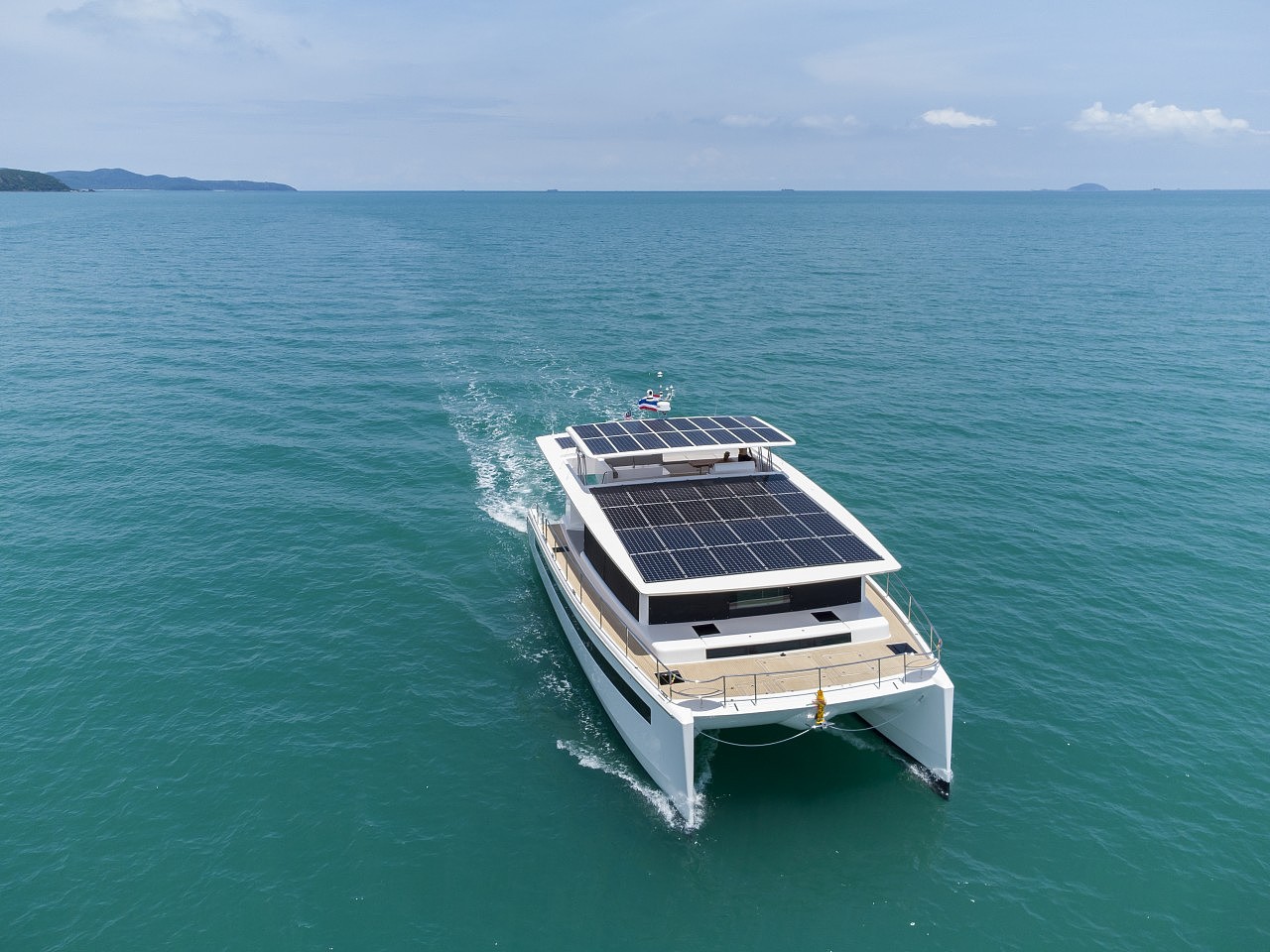 性能更好：Silent Yachts新款太阳能双体船加入风筝翼设计 - 2
