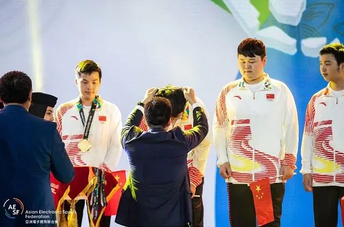 亚运会史上首枚属于电竞项目的金牌：雅加达王者荣耀表演赛回顾 - 5