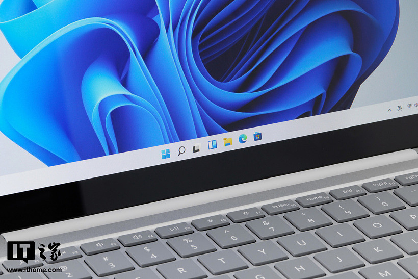 【IT之家开箱】微软 Surface Laptop Go 2 亮铂金图赏 - 9