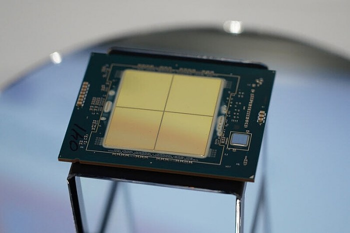 Intel官宣全新数据中心显卡：首发AV1编码、双芯功耗仅75W - 8