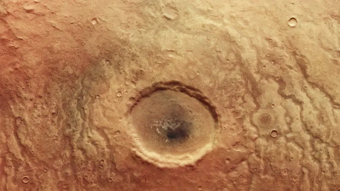 ESA火星飞船拍到像人眼球一样的陨石坑 - 1