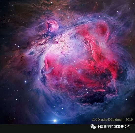 M42猎户星云内部的大质量恒星照亮了周围星云  （图源：见图片）