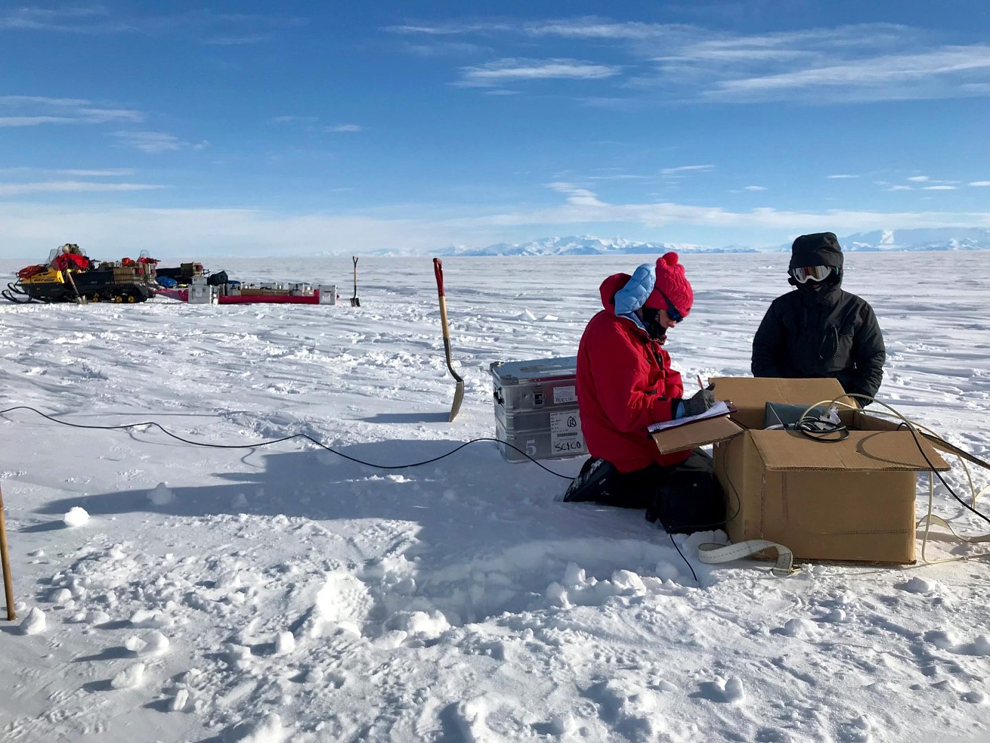 研究人员首次在南极冰下沉积物中发现地下水 - 1