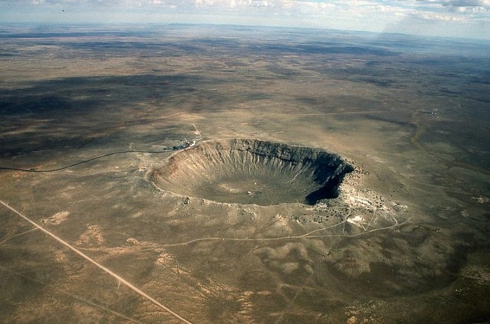 Meteor-Crater-Arizona-1-777x514.jpg