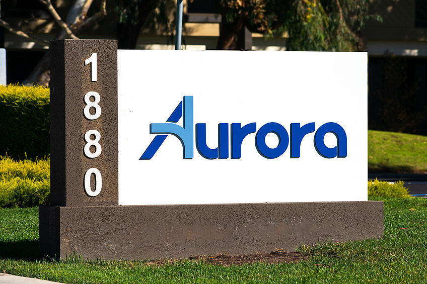 自动驾驶巨头Aurora完成SPAC上市：商业化落地艰难，面临资金短缺考验 - 1