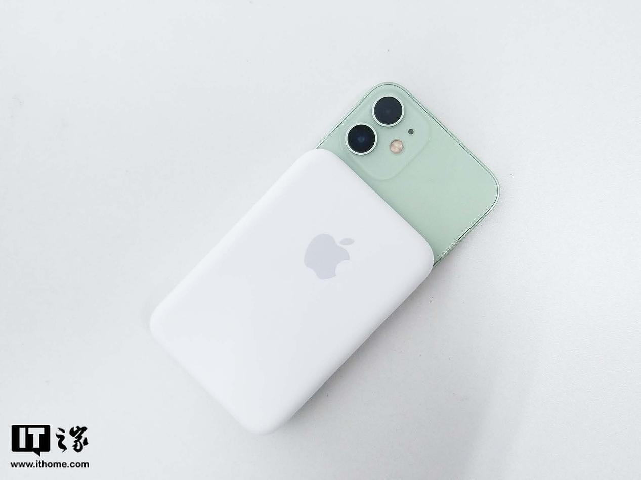 【IT之家评测室】苹果 MagSafe 外接电池轻体验：让 iPhone 12 系列用户更从容 - 8