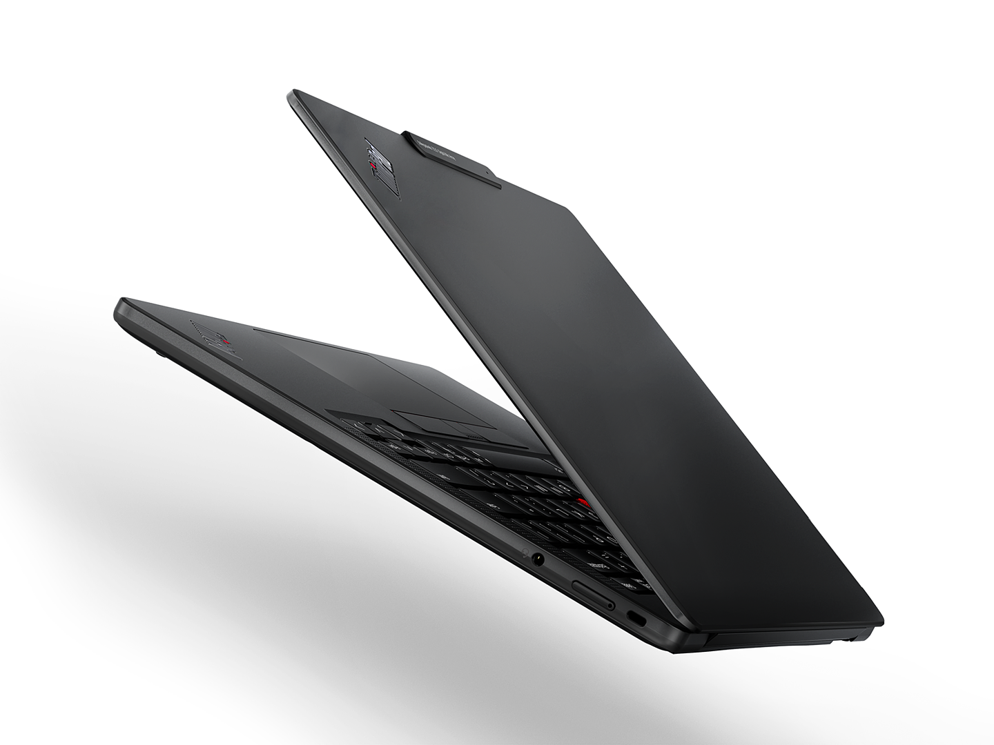 联想新款 ThinkPad X13s 发布：搭载骁龙 8cx Gen3，无风扇被动散热 - 3