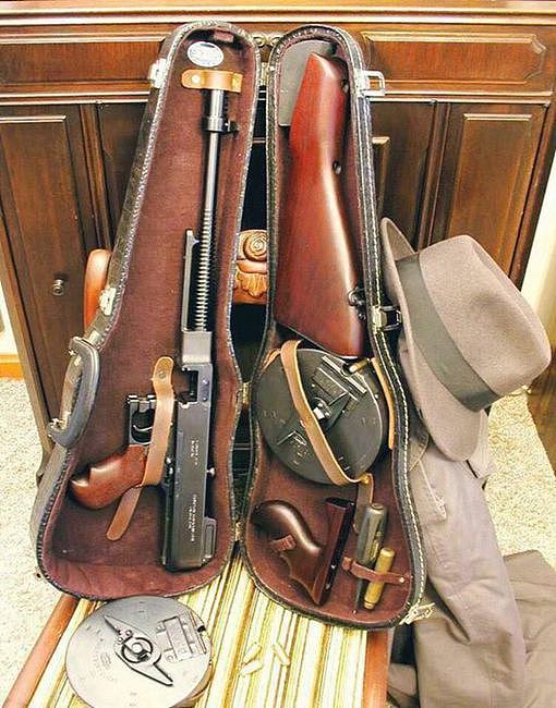 汤姆逊冲锋枪有几种 有哪些型号 - 1