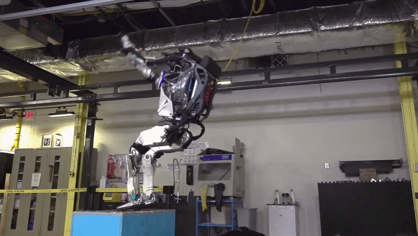 波士顿动力机器人如何“成精”？深扒跑酷王Atlas六年进化 - 10
