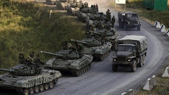 47159-91898-russian-armored-column-xl.jpg