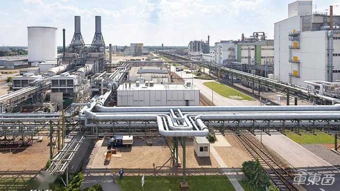 巴斯夫与保时捷系公司合作 2024年投产高性能动力电池 - 3
