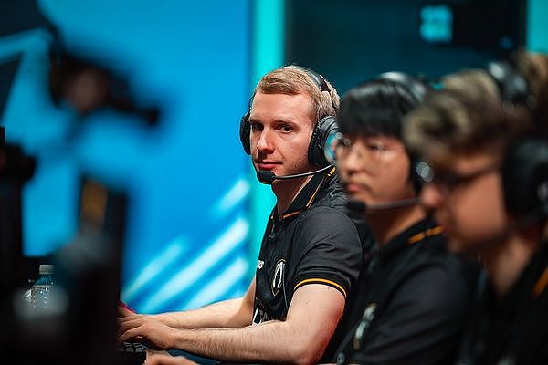 Jankos：FNC对线没问题！但LCK团战真的是完全领先了一个Level！ - 1