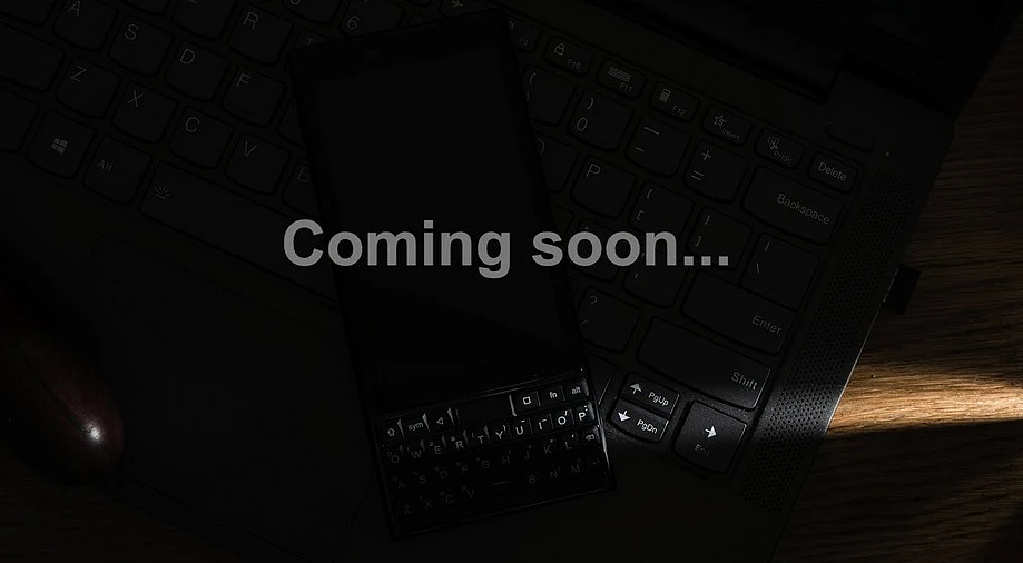 经典黑莓 KEY2 全键盘手机被 Unihertz 复刻：4.5 英寸屏，支持 5G - 2