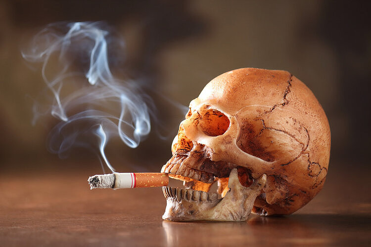 70%的烟民在戒烟一周后复吸：戒烟前做好3个准备，肾会感谢你 - 1