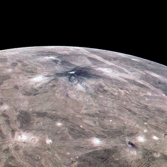 NASA朱诺号探测器捕捉到木卫三的惊人景象 - 3