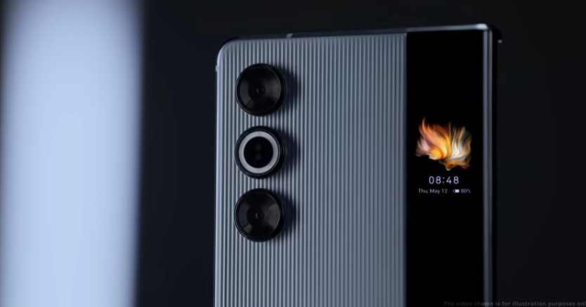 传音 Tecno 发布卷轴屏概念手机 PHANTOM Ultimate，6.55 英寸扩展至 7.11 英寸 - 5