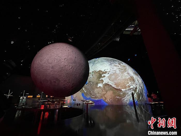 全球最大天文馆开馆 嫦娥五号部分月壤正式入馆 - 4