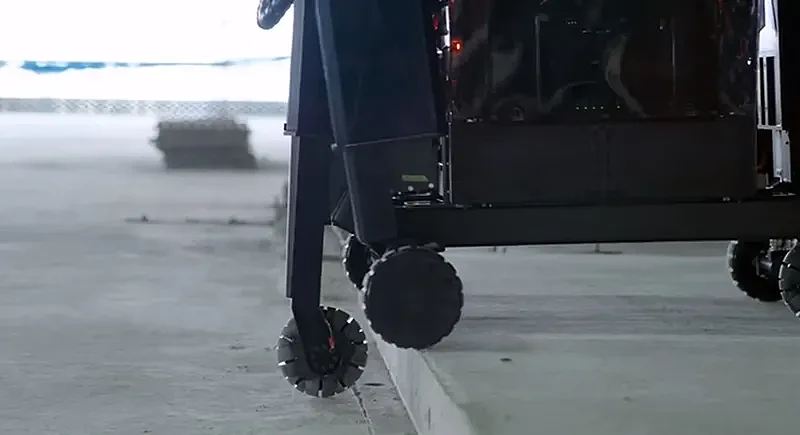 [视频]索尼和清水建设合作的六轮机器人已试用 在施工现场巡逻和监控 - 4