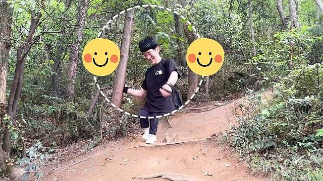 LNG官博更新Scout登山Vlog：爬山就要高才有意思！ - 1