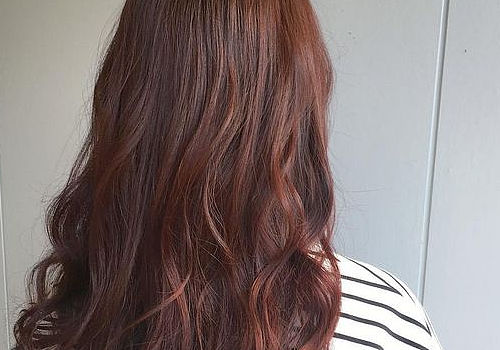 棕红色头发掉色后是什么颜色 和深棕色调色区别 - 1