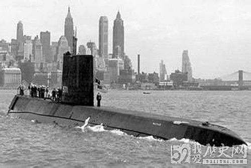 美国建造出世界第一艘原子动力潜艇 - 2