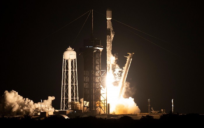 SpaceX-Falcon-9-Eocket-Launches-NASA-IXPE.jpg