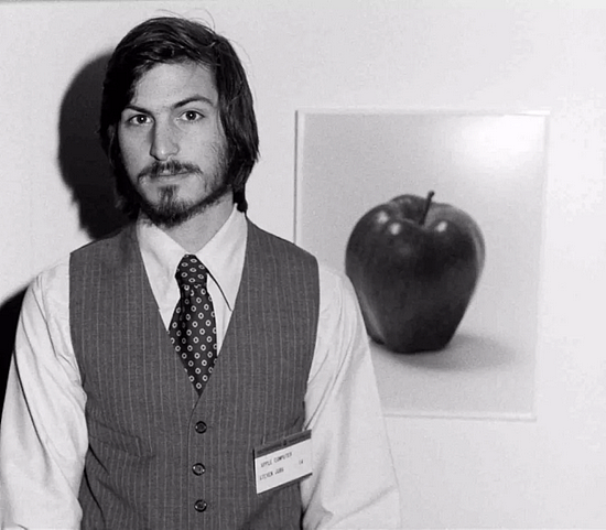 乔布斯去世十年 苹果官方发布纪念短片《我们亲爱的Steve》 - 1