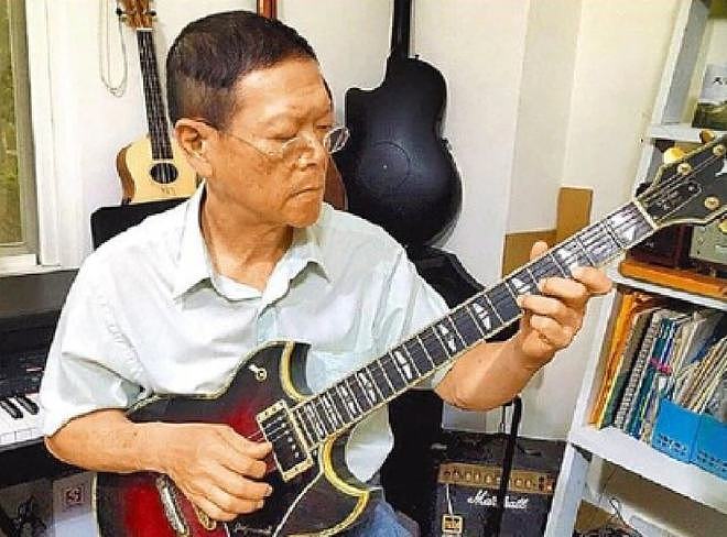 前丘丘合唱团团长兼吉他手邱晨病逝 享年72岁 - 1