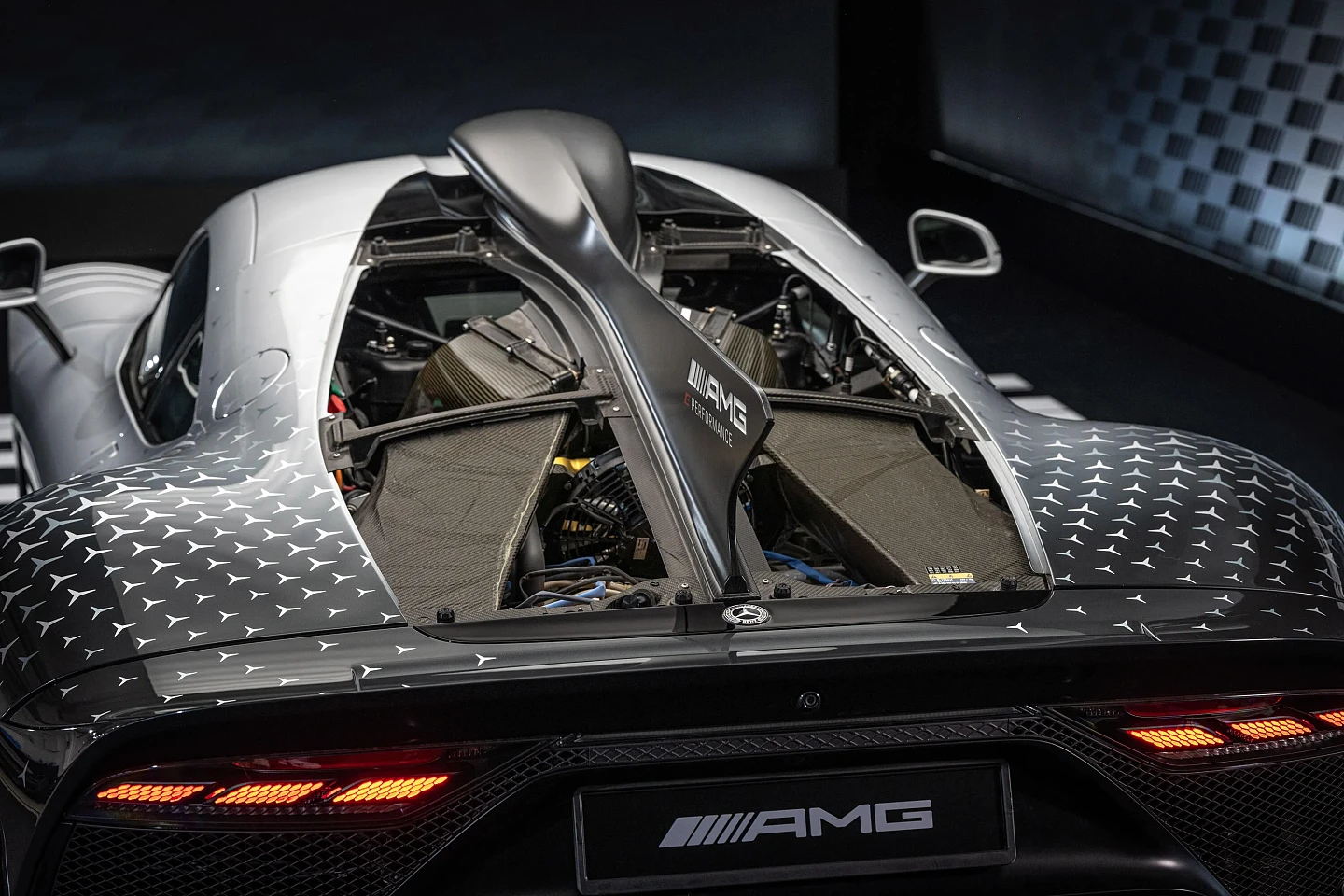配备F1发动机：梅赛德斯-AMG One量产车终于要来了 - 3