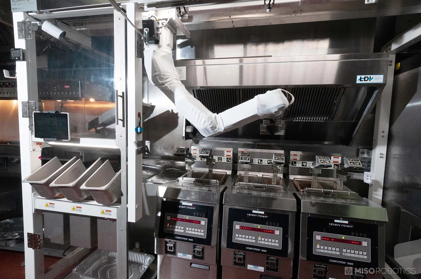 北美企业正在雇用创纪录数量的机器人 - 1