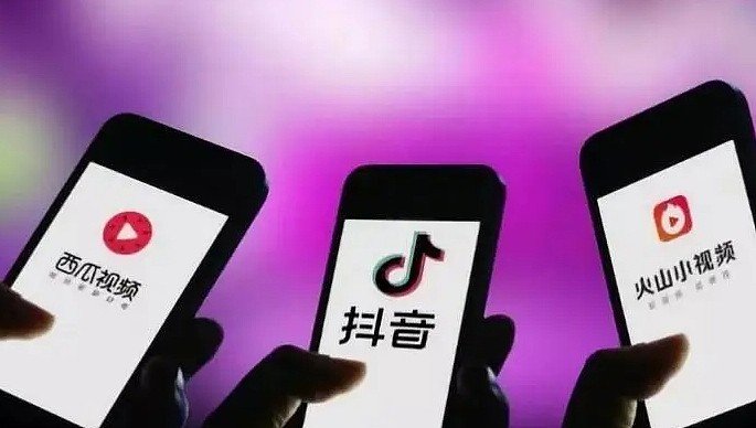 360老板周鸿祎开炮：中国可能有10亿人每天只刷短视频不看文字 - 2