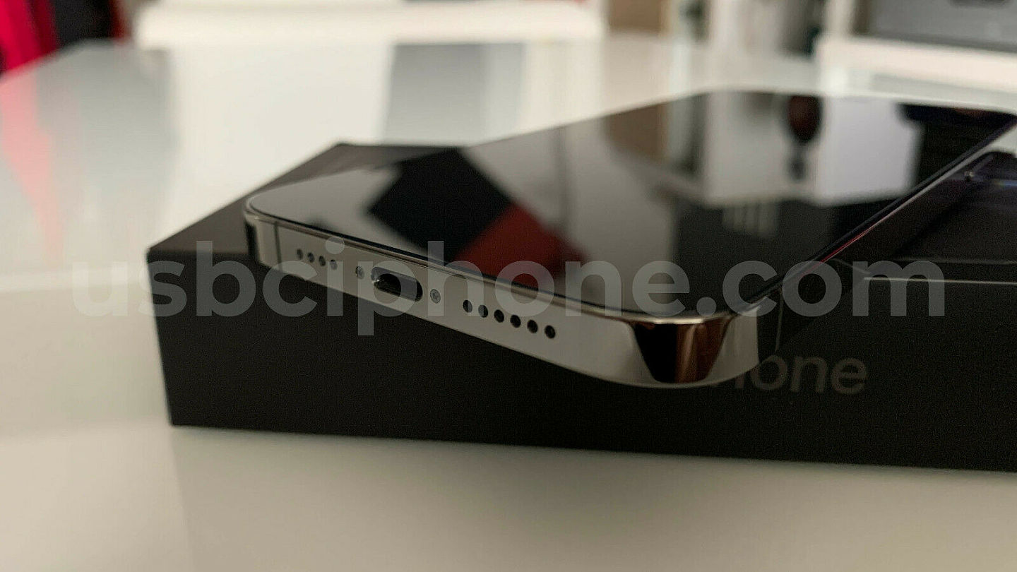 世界上第一台完成USB-C接口改造的iPhone 12 Pro Max在eBay上出售 - 2