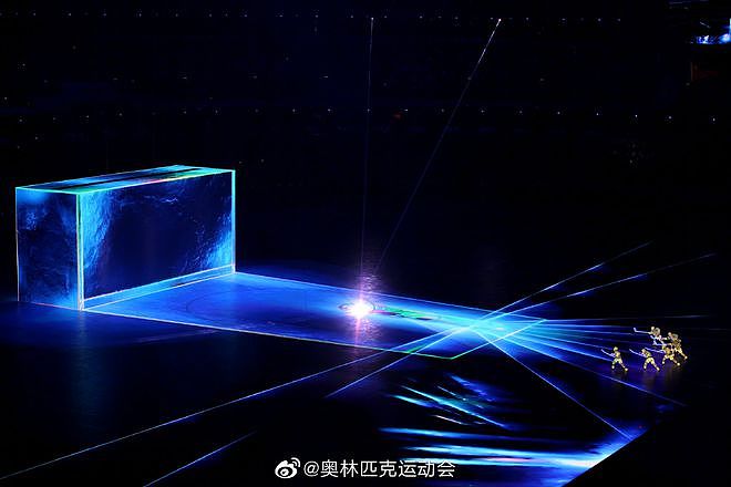 揭秘北京冬奥会开幕式：1万平地面显示屏和冰立方 - 2