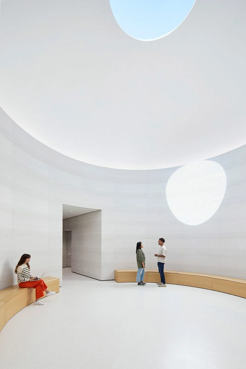 苹果园区全新建筑亮相，将用来展示 iPhone 16 等新品 - 2